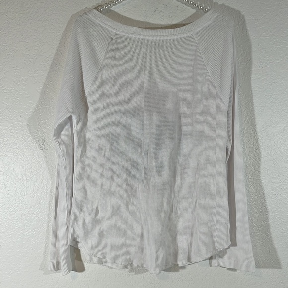 Knit Riot by Victorias Secret PINK Aerosmith Slit Neck Thermal Top White Large - Picture 5 of 9